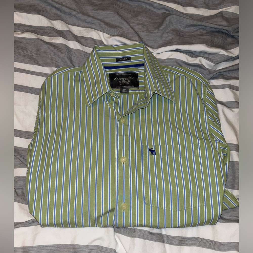 Abercrombie and fitch polo size medium